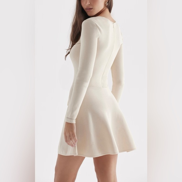House Of CB CAPRICE CREAM DAINTY KNIT MINI DRESS, Size 14-16 (XL) - Picture 3 of 14